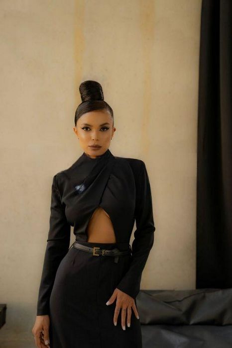 Девушки по вызову Новгорода: Найдите идеальную спутницу без посредников